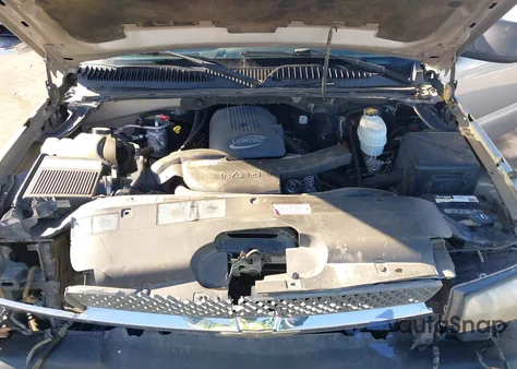 2005 Chevrolet Avalanche 1500 Ls z USA, uszkodzony, nr VIN 3GNEC12Z55G206665